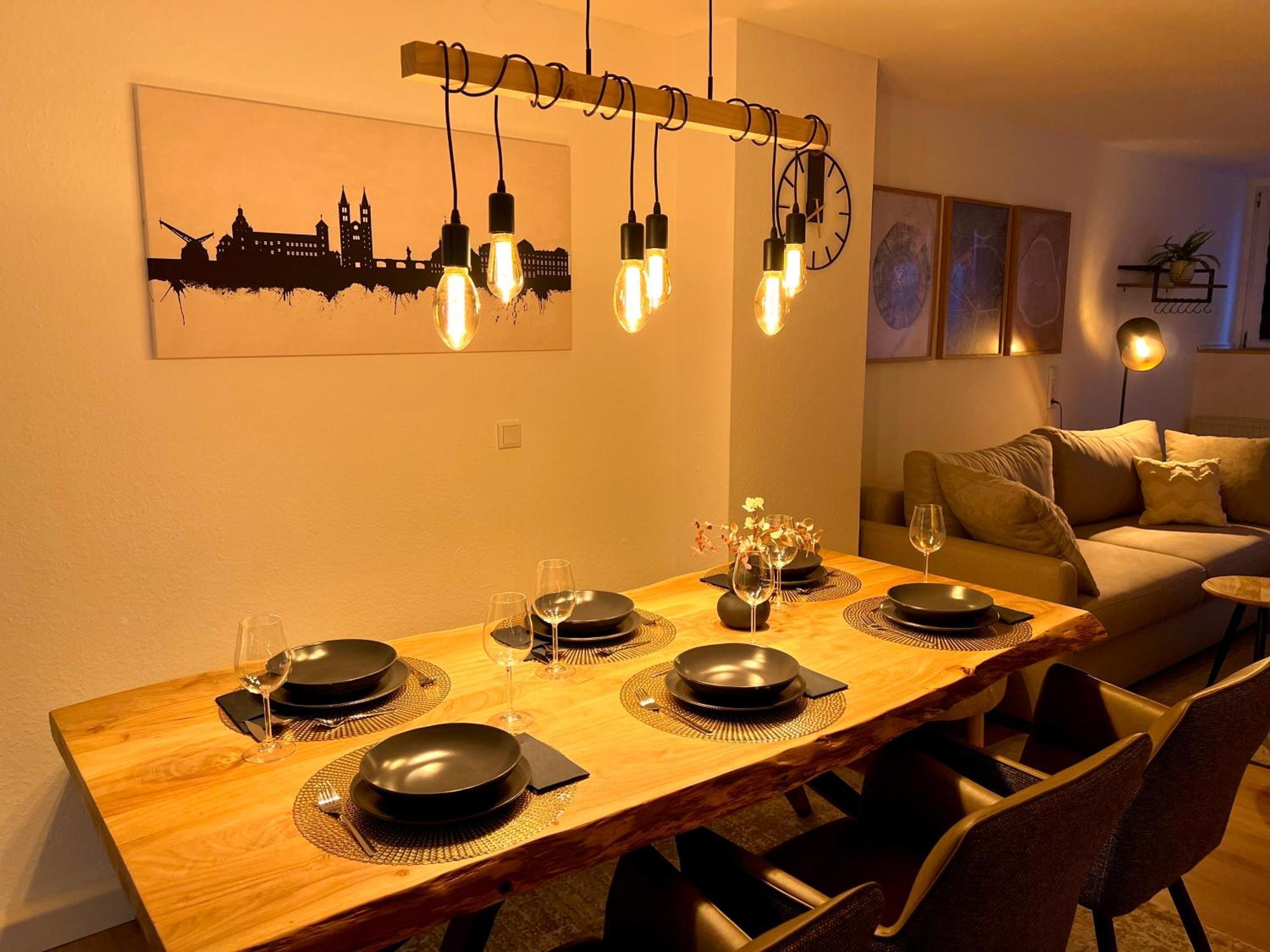 Apartament Main Cozy Casa Am Ringpark Free Parking Würzburg Zewnętrze zdjęcie
